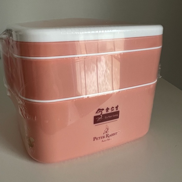Peter Rabbit Pink 2-tier Bento Box - Picture 3 of 12